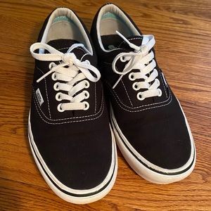 Black Vans Comfycush Era